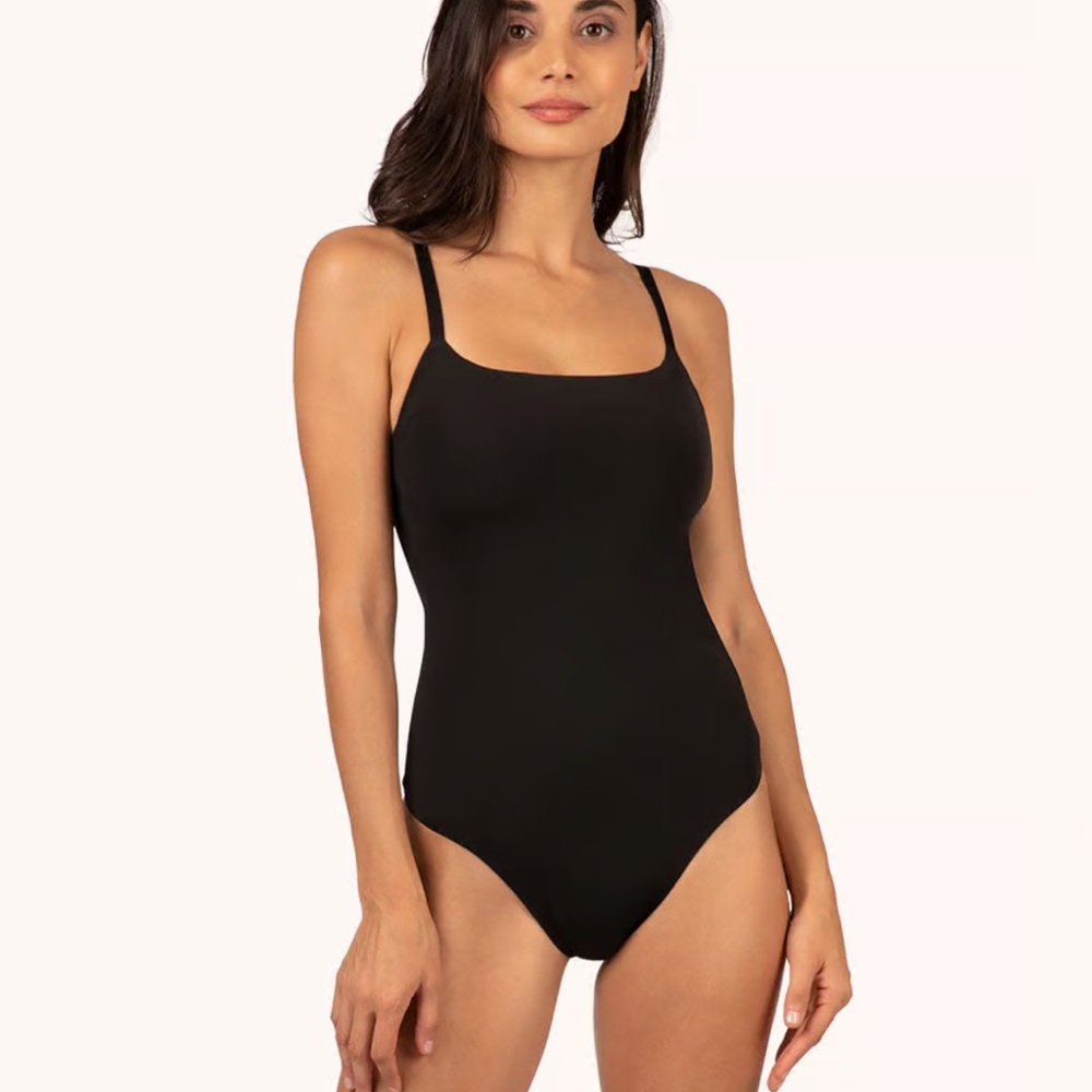 NWT sleek bodysuit XS